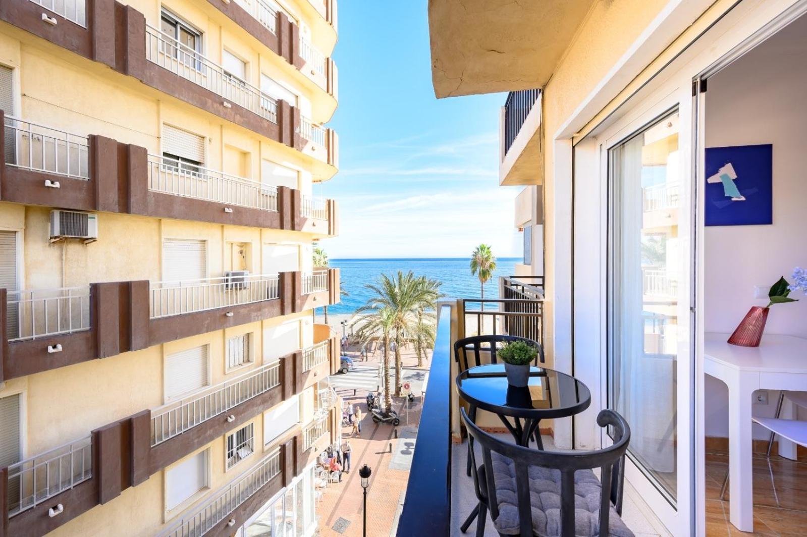 El Yate In Front Of The Sea By 10Tosea Διαμέρισμα Fuengirola Εξωτερικό φωτογραφία
